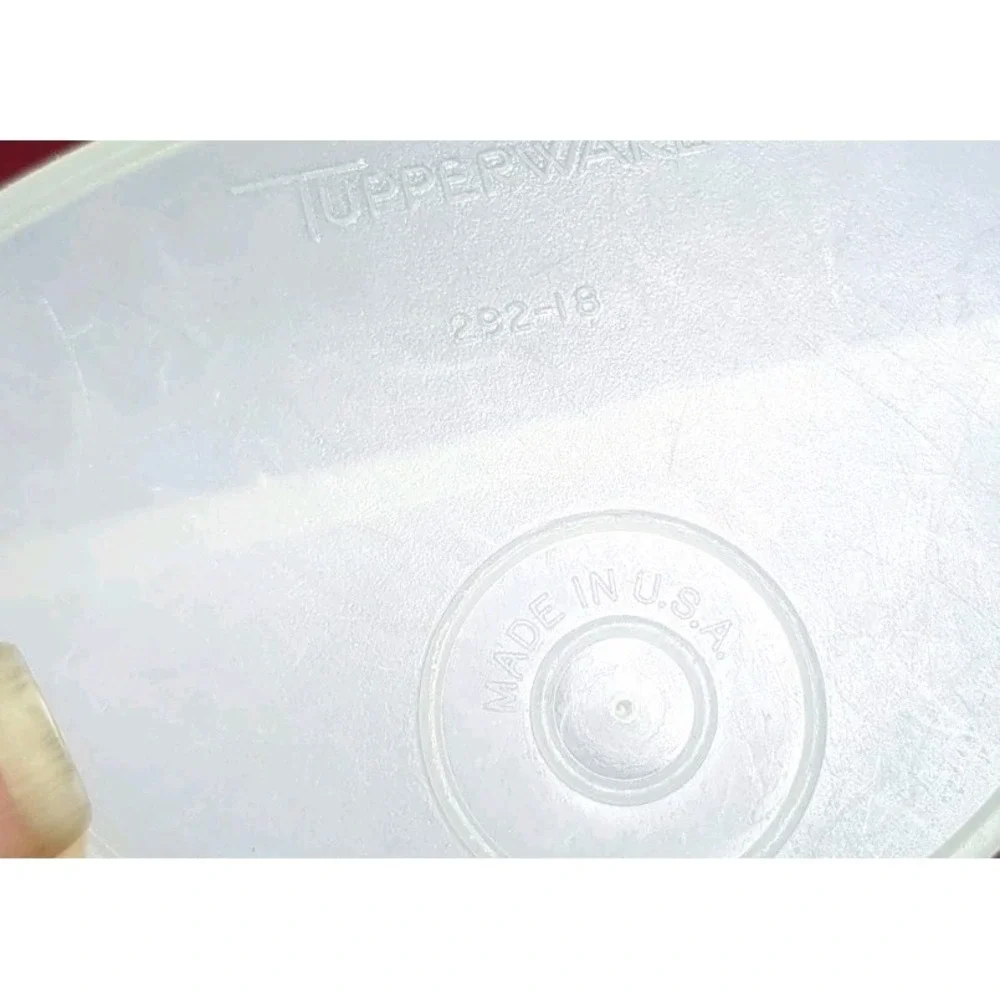 Set of 2 VTG Tupperware Rocker Scoops Clear/sheer